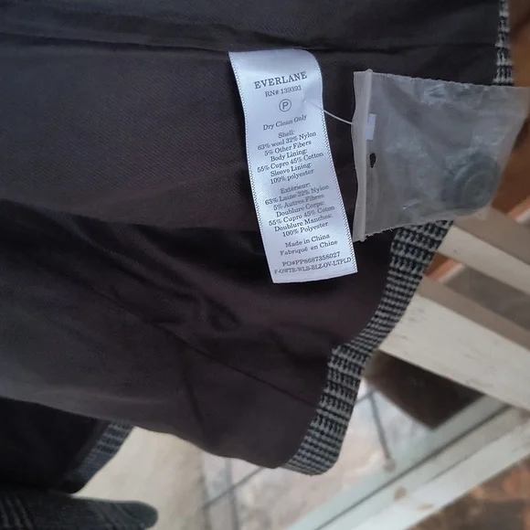 Women’s Everlane The Oversized Blazer Size 16 NWOT - Picture 5 of 6